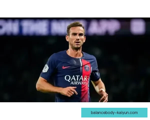 齐达内更衣室管理有序，球队士气持续提升