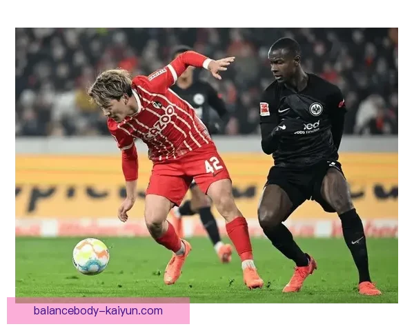 亨克战术调整显著提升球队竞争力，表现稳健回暖